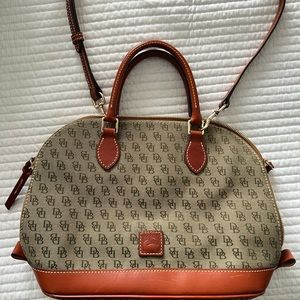 Dooney & Bourke bag